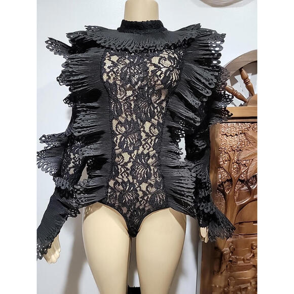 The Sang ~ Dramatic Ruffles Lace Black Size L Ladies Bodysuit Zip Back #01 - Picture 9 of 13
